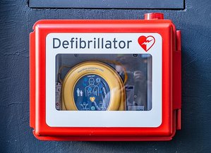 Defibrillator im Technologiepark Tübingen Reutlingen